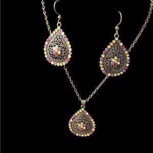 Elegant Multicolor Teardrop Jewelry Set